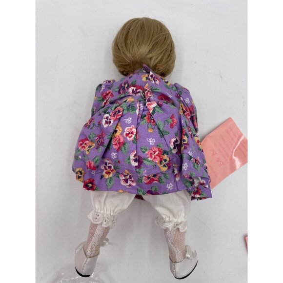 Goebel Doll Club Exclusive Porcelain Doll By Bette Ball - Picture 3 of 7